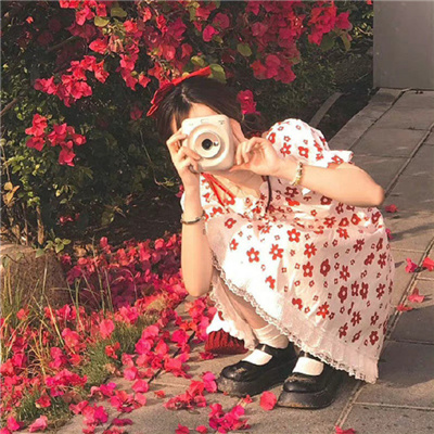 丽水伴游女生飞傲松的资料