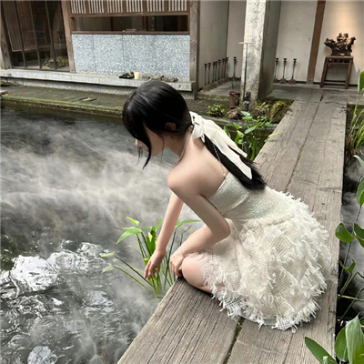 丽水伴游女生仇吉月的资料